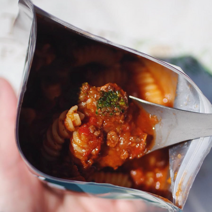 The Small Twist Trailfoods／ミートソースのパスタ